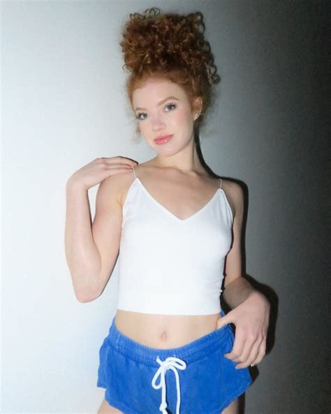 lilredzoe|Zoe (@lilredzo) .